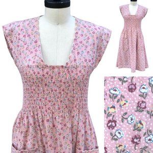Vintage 70s California Holiday Ditsy Floral Smocked Scallop Edge Pocket Sundress